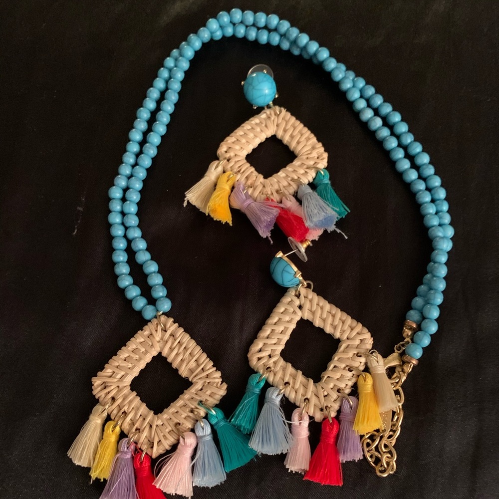 Necklace & Earring Set